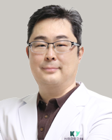 이원석 증명사진 교수님